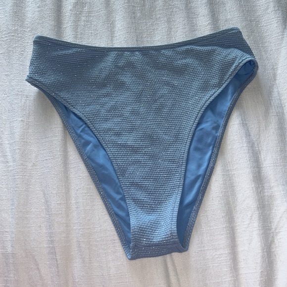 Blue Frankie’s Bikini Set - Picture 3 of 10